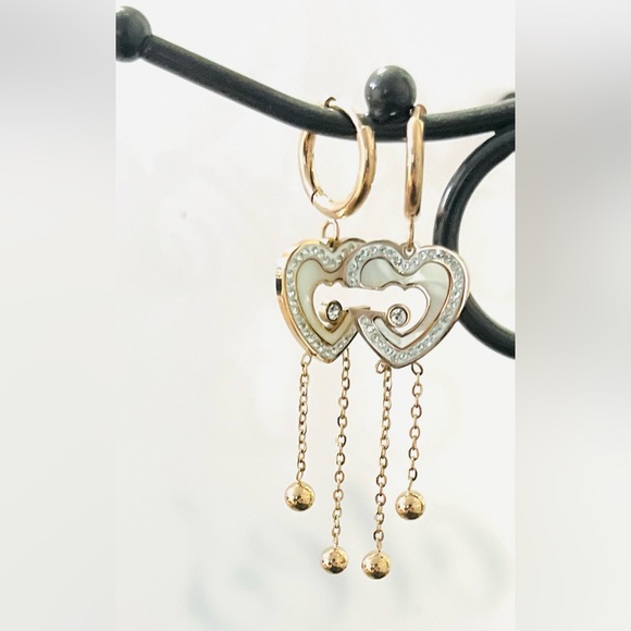 Hearts with drop - Picture 1 of 4